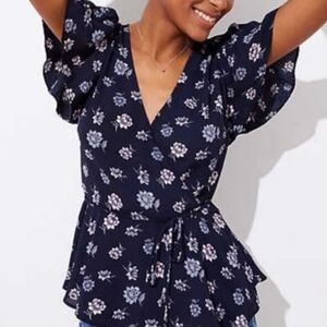 LOFT Blue Floral Flutter Sleeve Wrap Peplum Top Size Small